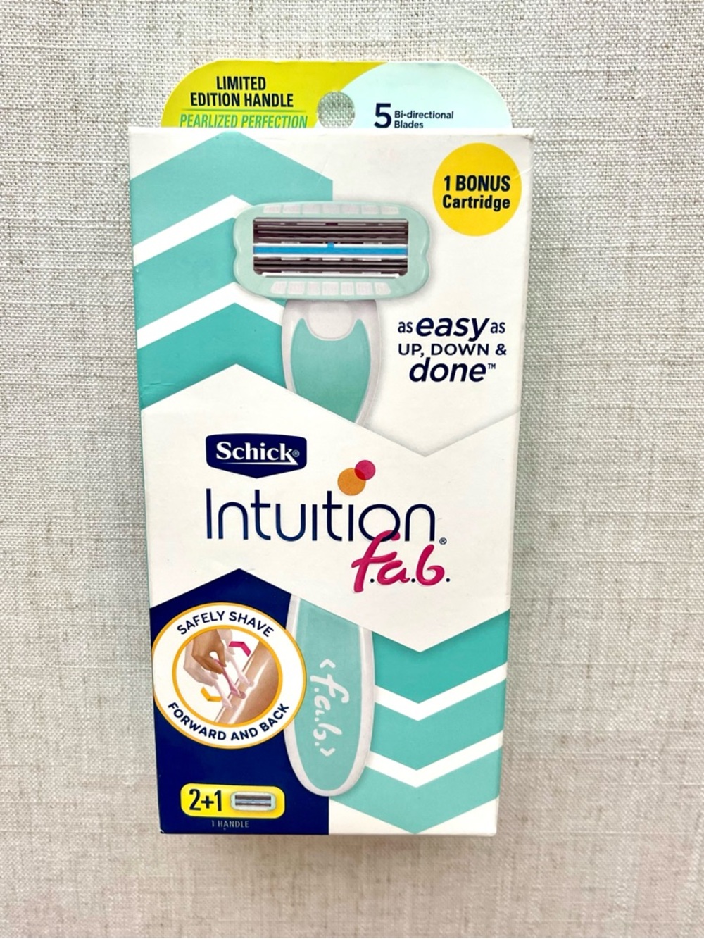 Schick Intuition f.a.b. 5 Blade Bi-Directional Women’s Razor in Mint Green